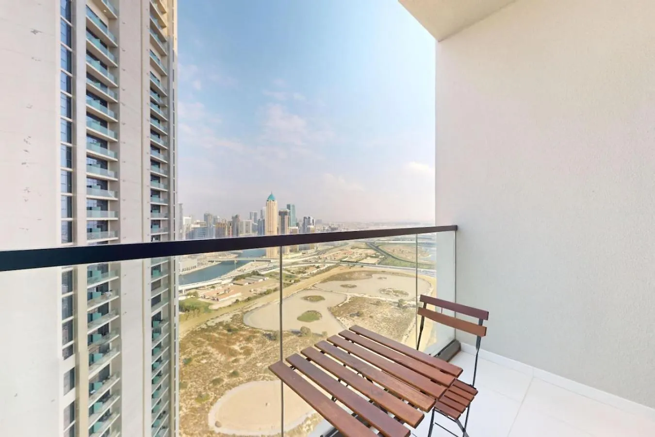 Amber Dust I Family Apartment In Business Bay Dubai 0*,  Förenade Arabemiraten