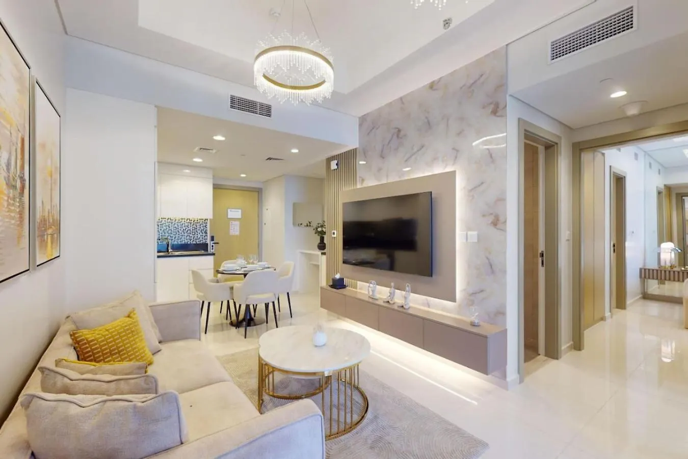 Amber Dust I Family Apartment In Business Bay Dubai